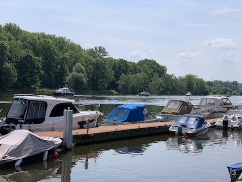 Půjčovna pramic Marona Vltava